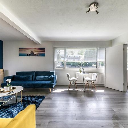 Contemporary 4 Bedroom Detached House With Parking And City Links Croydon Pokój zdjęcie