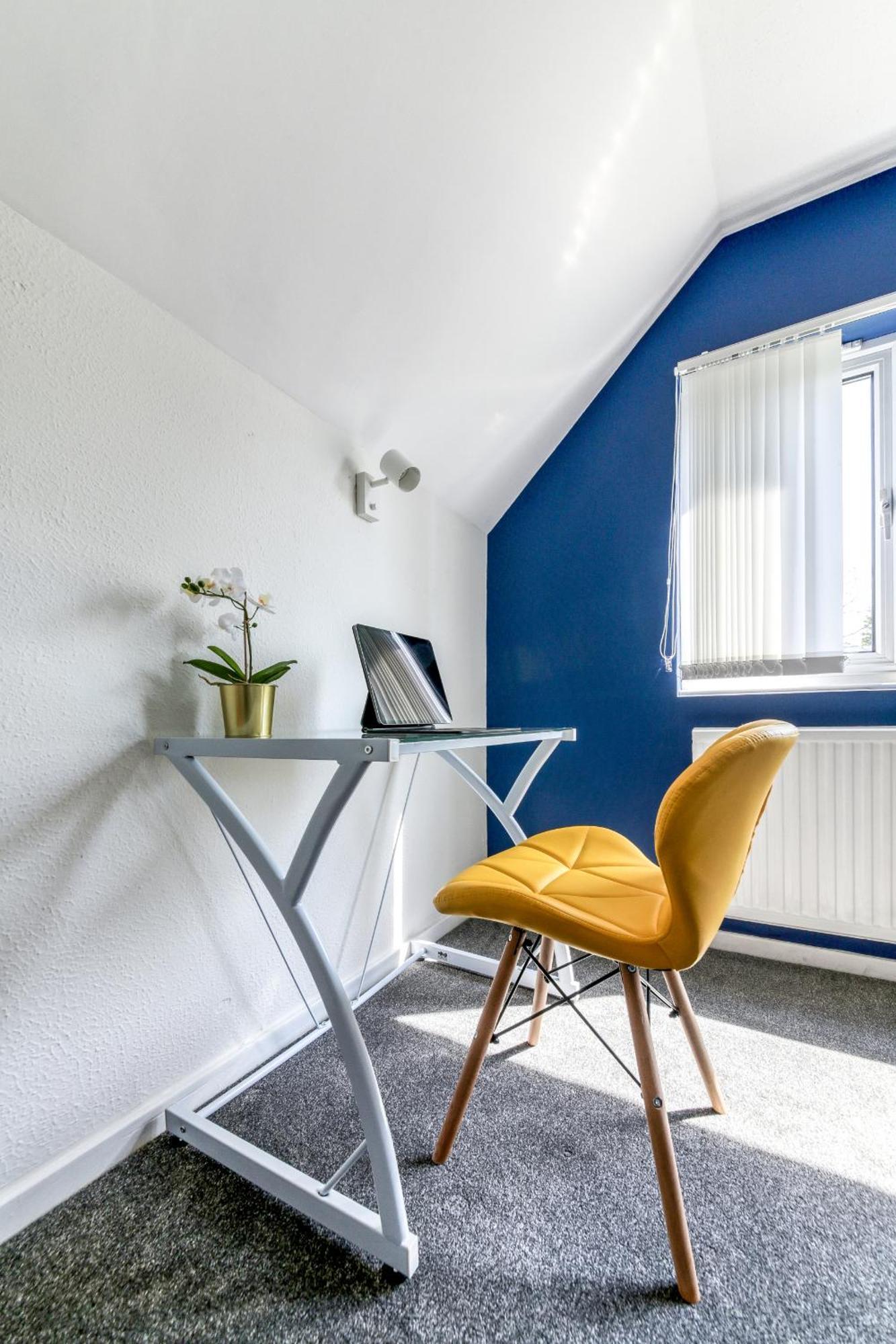 Contemporary 4 Bedroom Detached House With Parking And City Links Croydon Pokój zdjęcie